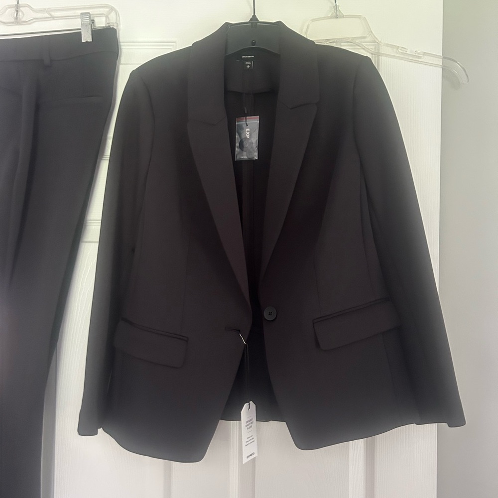 Express Black Women’s Pantsuit